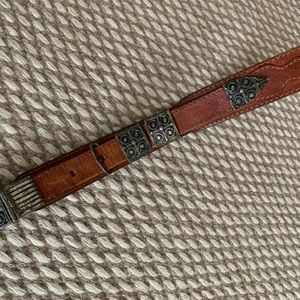 Natural brown leather belt with silver detail